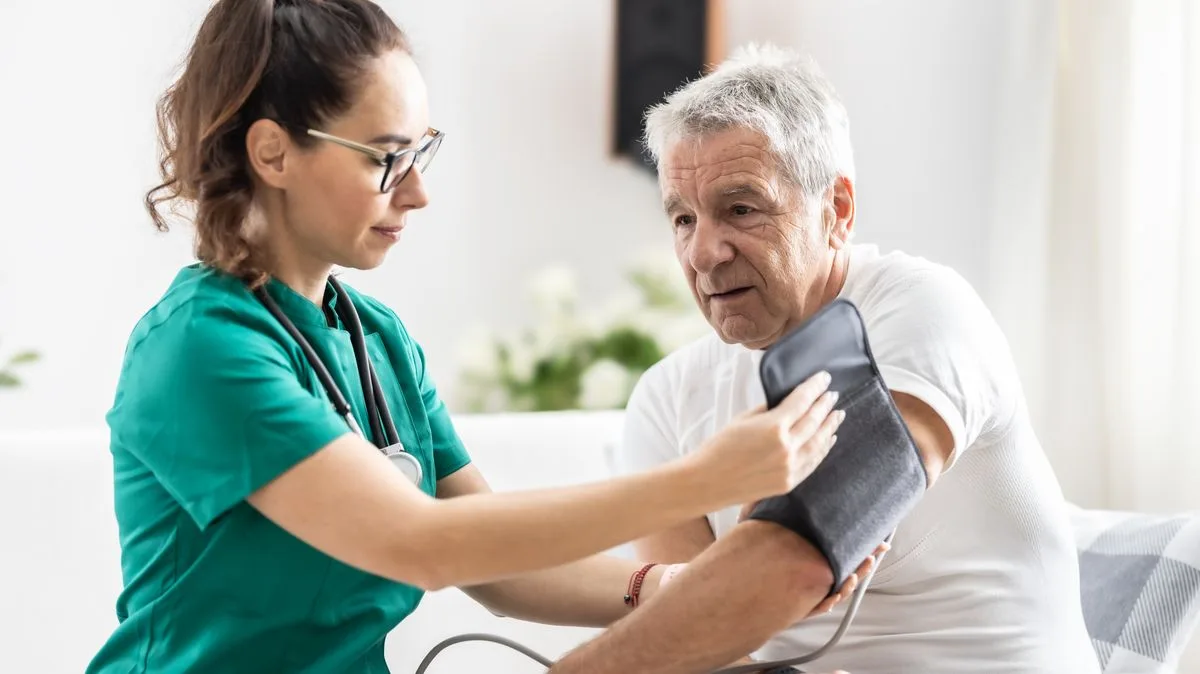 Dr Amir's Two-Word Advice to Lower Blood Pressure