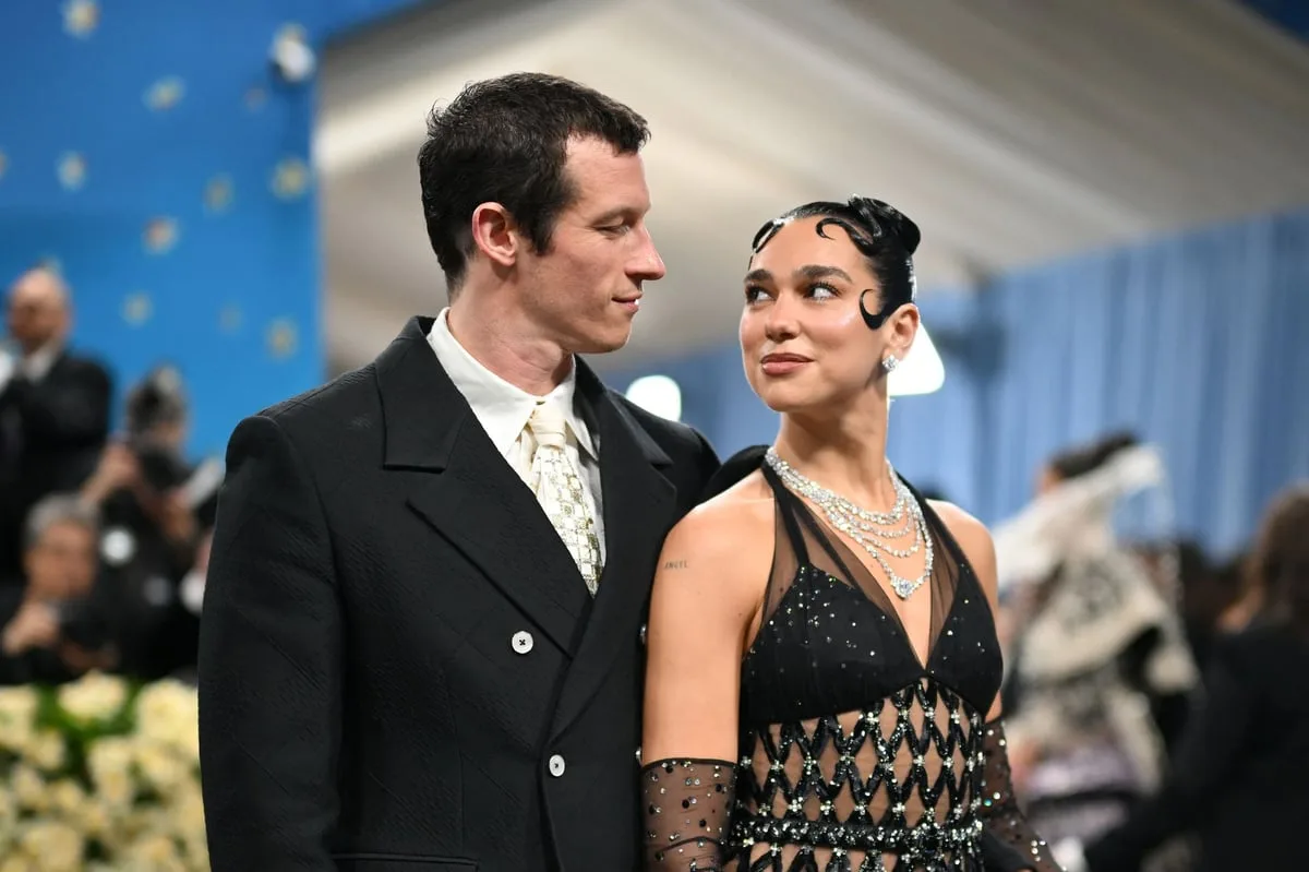 Dua Lipa and Callum Turner marry at Marylebone Town Hall