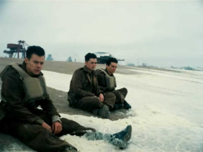 Dunkirk Hailed as 'Masterpiece' and 'Best Movie Ever' by Fans Nearly a Decade On