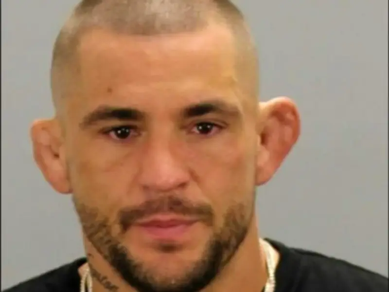 Dustin Poirier Admits Alcohol Problem After Airport Arrest and Fight Callout