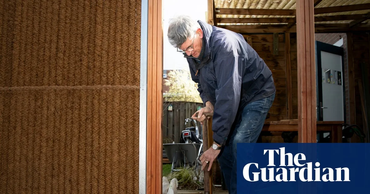Dutch Rain Fences Combat Flooding And Drought