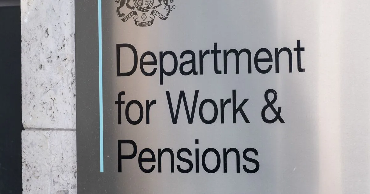 DWP Expands Youth Guarantee with 300,000 New Placements