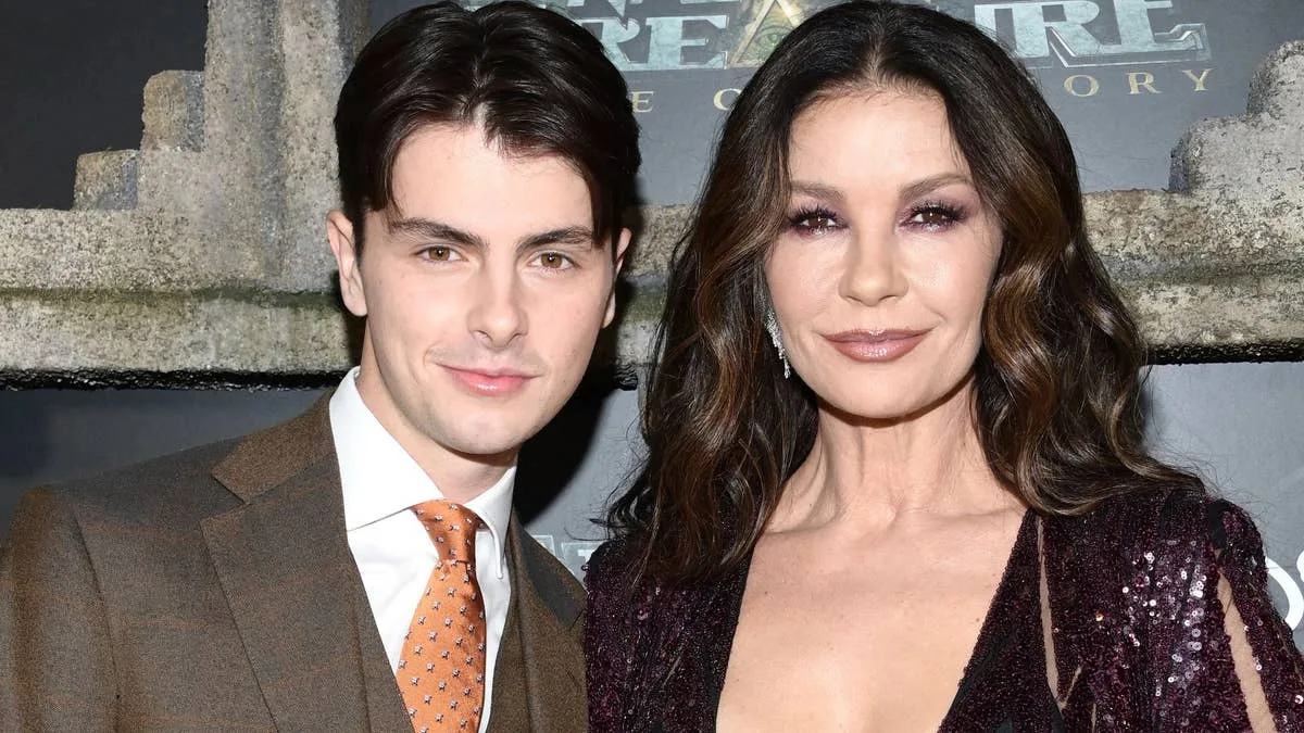 Catherine Zeta-Jones' Son Dylan Denies Throwing Drink at Beyoncé Concert