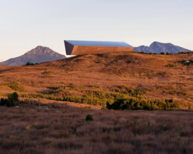Earth's Black Box to Be Installed in Remote Tasmanian Airfield