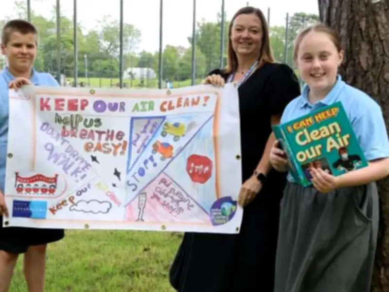 East Kilbride School Unveils Anti-Engine Idling Poster Campaign