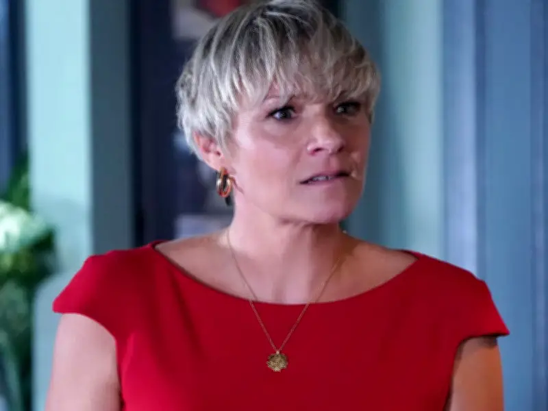 EastEnders fans think they know why Nicola hates Chelsea in blackmail twist