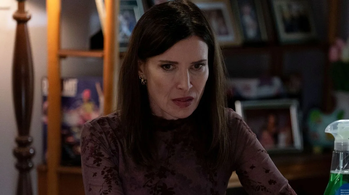 EastEnders Fans Speculate Bea Pollard's Link to Killer Gray Atkins