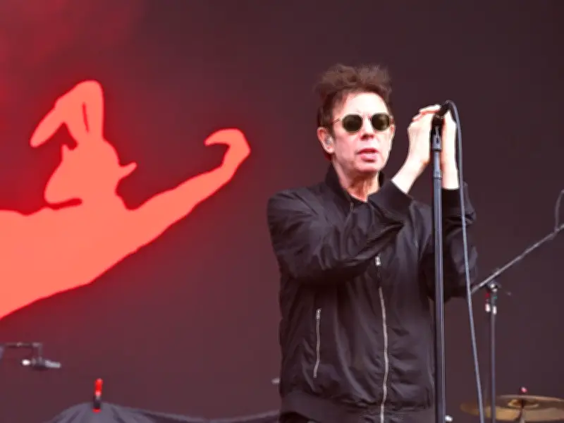 Echo & the Bunnymen Singer Ian McCulloch Hospitalized After US Crash