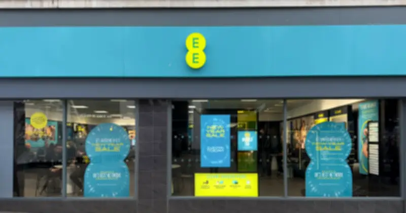 EE Mobile Alert: Customers Warned of £4.27 Scam Email
