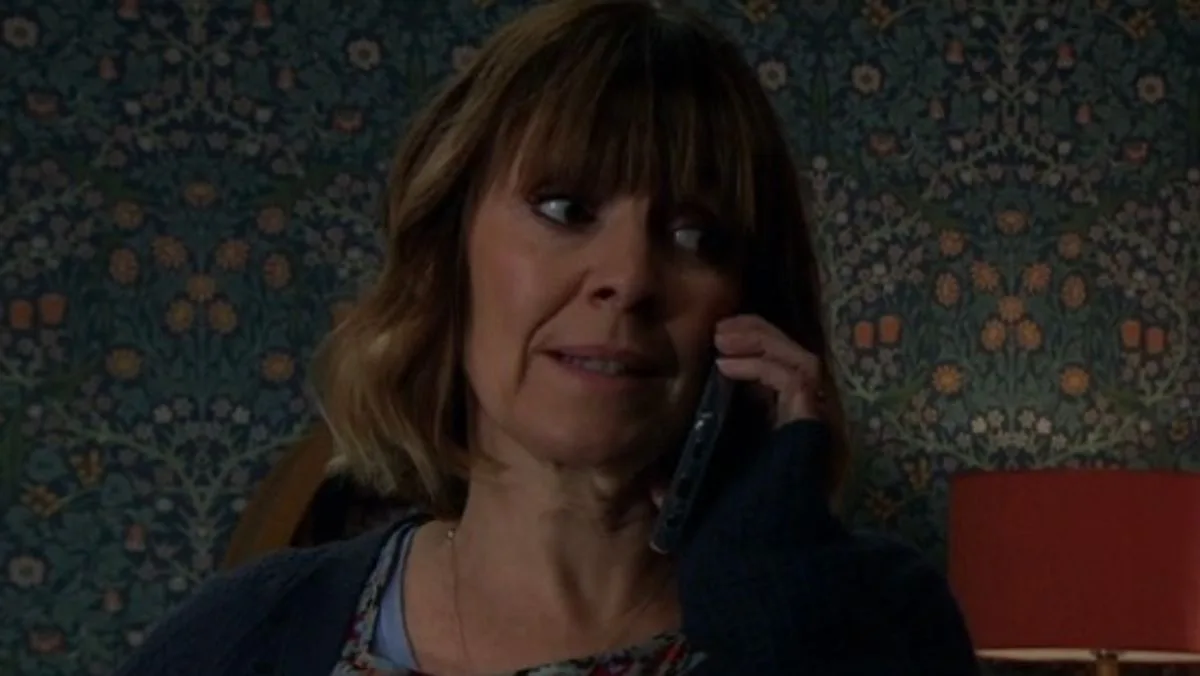 Emmerdale Fans Think They've Solved Rhona's Secret Caller Mystery