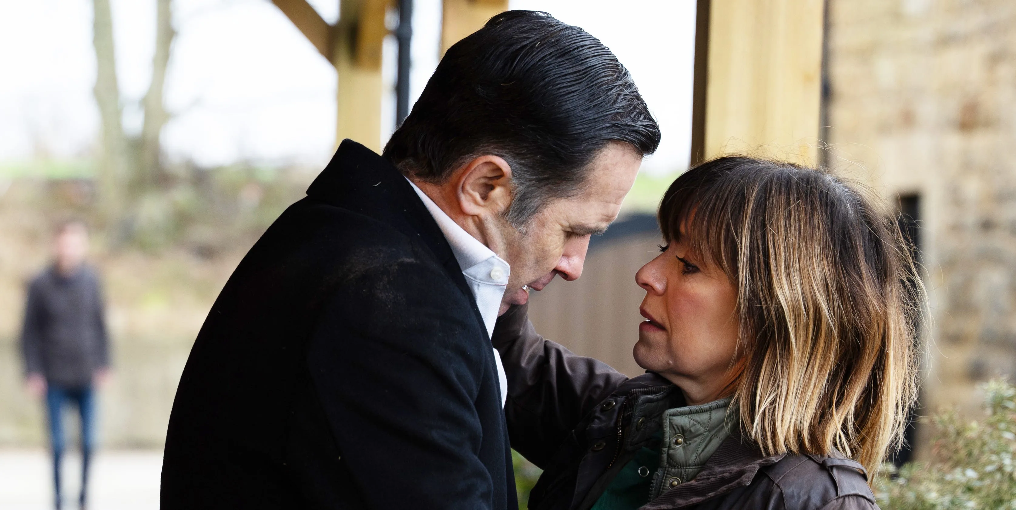 Emmerdale: Rhona Forced to Choose Between Marlon and Graham