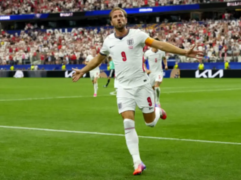 England Fans Boo Hydration Break During World Cup Match vs Croatia
