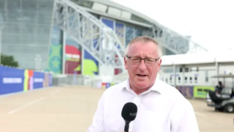 England Fans Take Over Dallas Ahead of World Cup Clash with Croatia