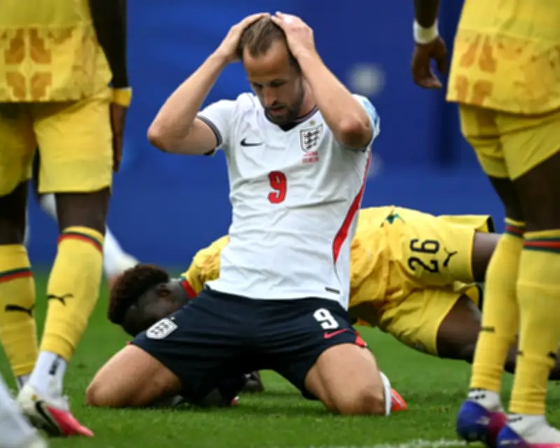 England Held to Stalemate by Defensive Ghana in World Cup Group L
