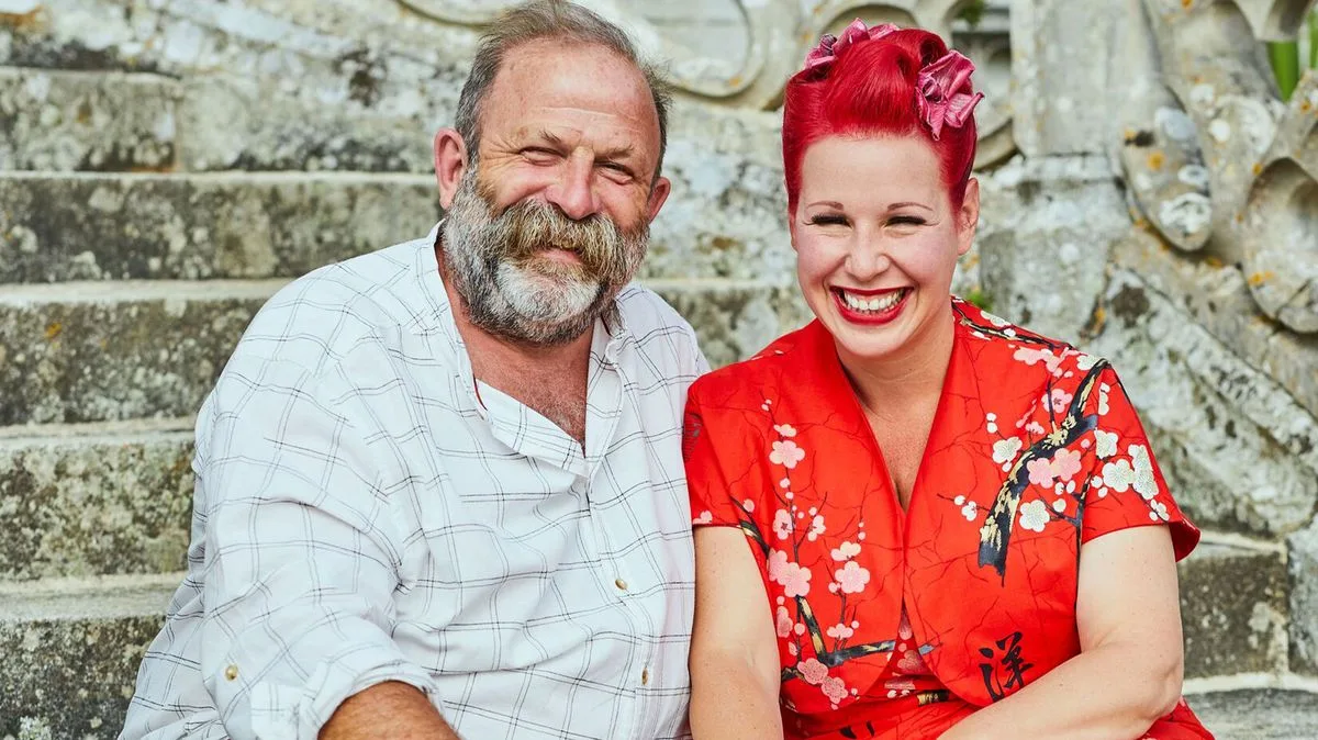 Escape to the Chateau Stars on Being a 'Modern Family' After Split