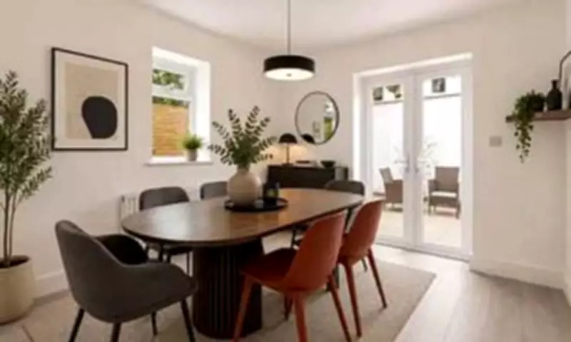 Estate Agent Accused of Misleading Buyers with AI-Enhanced Home Photos