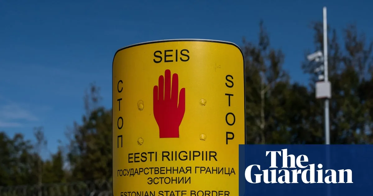 Estonia Bans 261 Russians Who Fought in Ukraine, Urges Europe-Wide Visa Ban