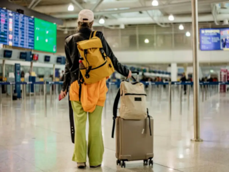 EU Proposal: Free Cabin Bags on Budget Airlines Like easyJet and Ryanair