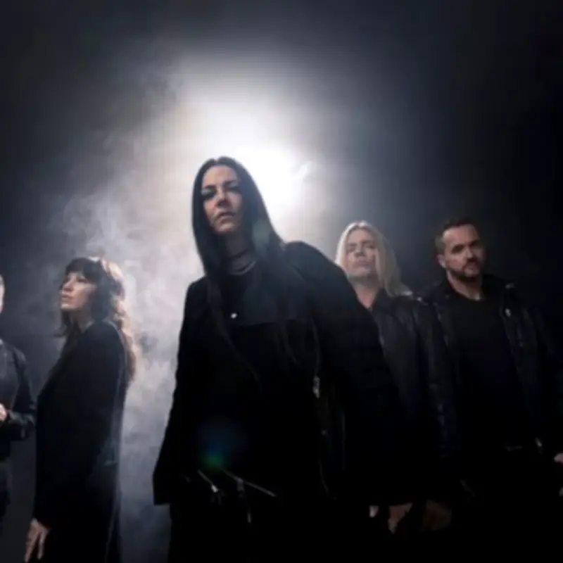 Evanescence Fear Real-Life Matrix, Amy Lee Ready to Battle Fakery
