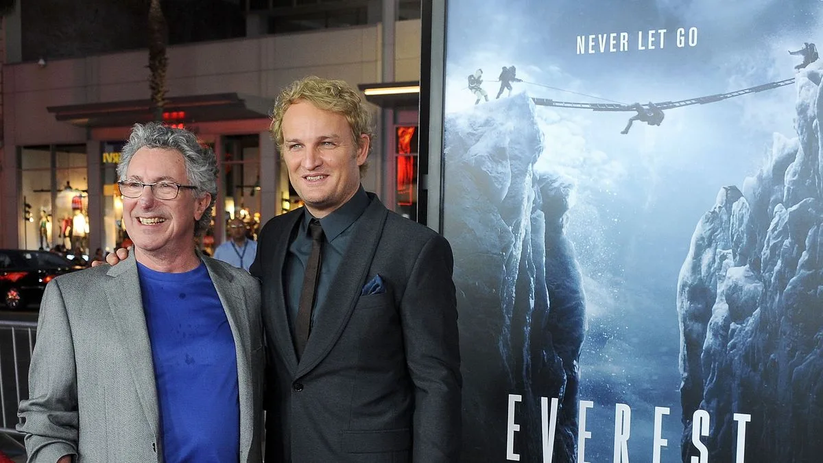 Climber Left for Dead on Everest Survives Deadliest Storm
