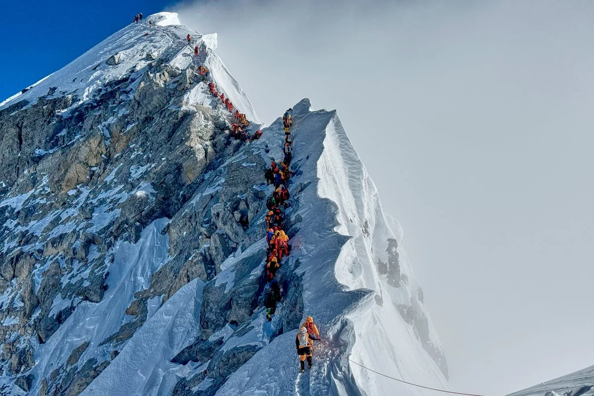 Mount Everest Season Opens Despite Hanging Ice Block and High Costs