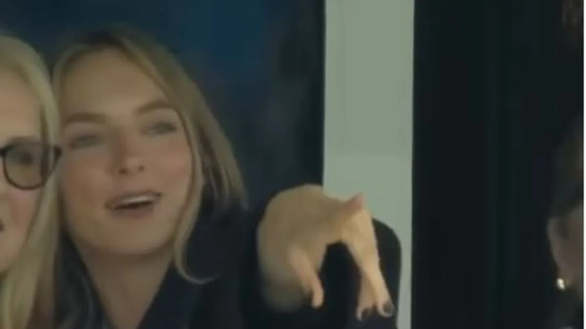 Jodie Comer at Everton Game to Honour Father’s Retirement After 29 Years