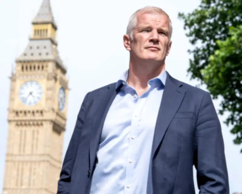 Ex-defence minister Al Carns slams 'unbelievable' waste and inefficiency at MoD