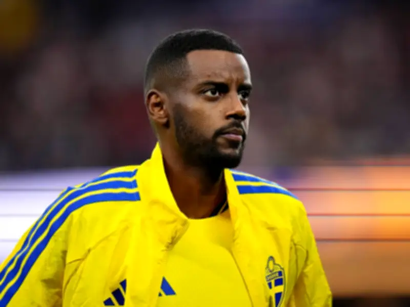 Ex-Liverpool Star Smicer Hopes Sweden Exits World Cup Early for Isak's Sake