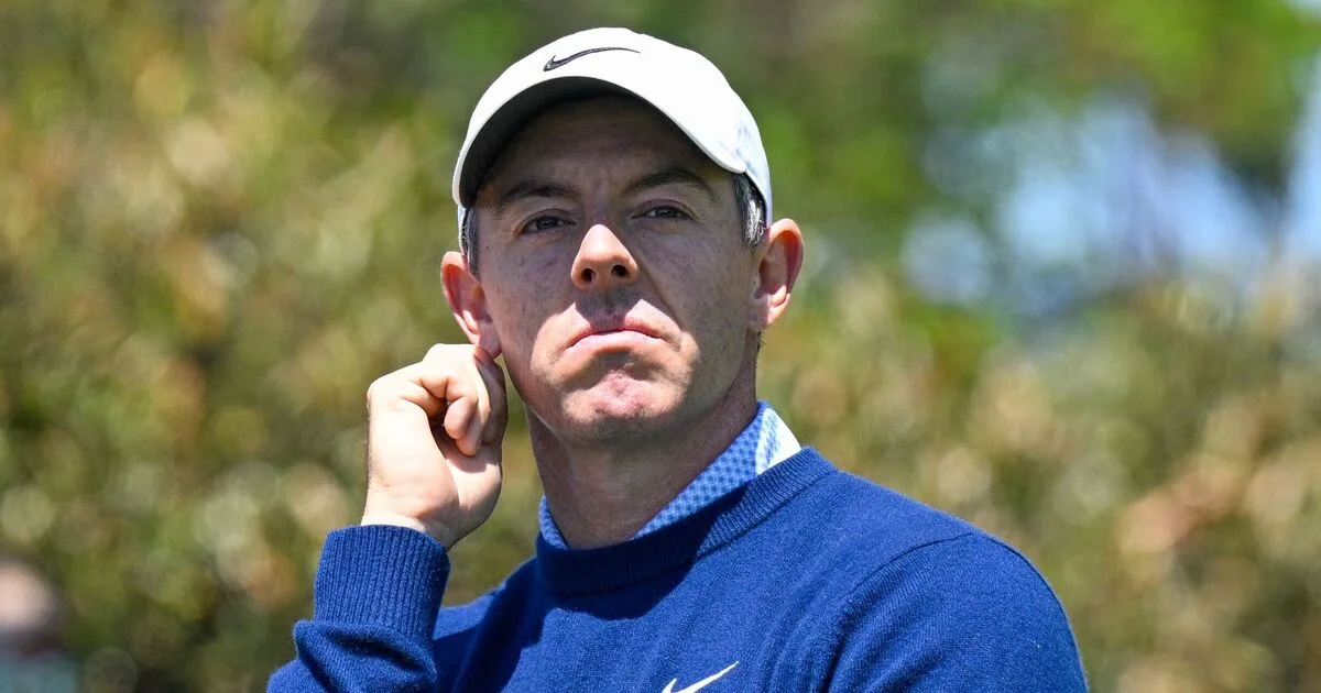Former NFL Star Caddie Impressed by Rory McIlroy's Composure