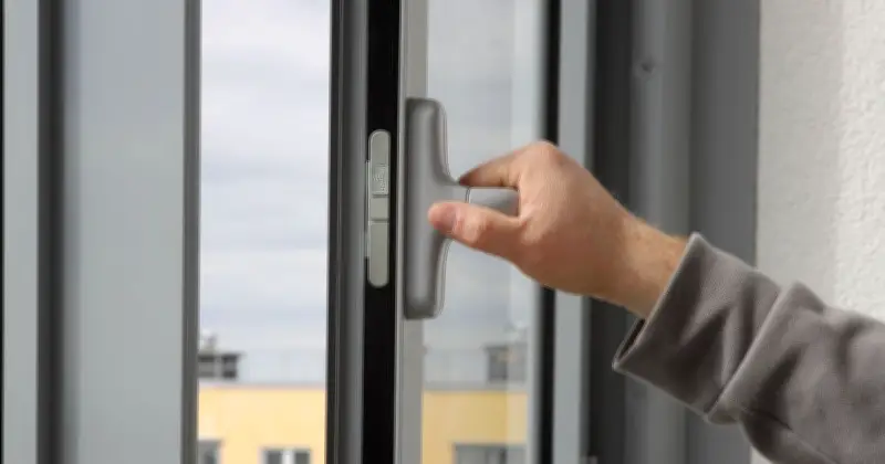 Exact Time UK Households Should Shut Windows in June to Stay Cool