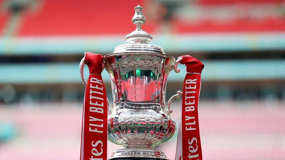 Seven Pundits Back Man City to Beat Chelsea in FA Cup Final
