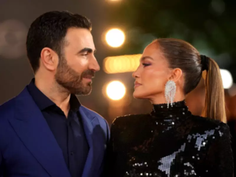 Fake Showmances Like JLo and Brett Goldstein Are Tired PR Stunts
