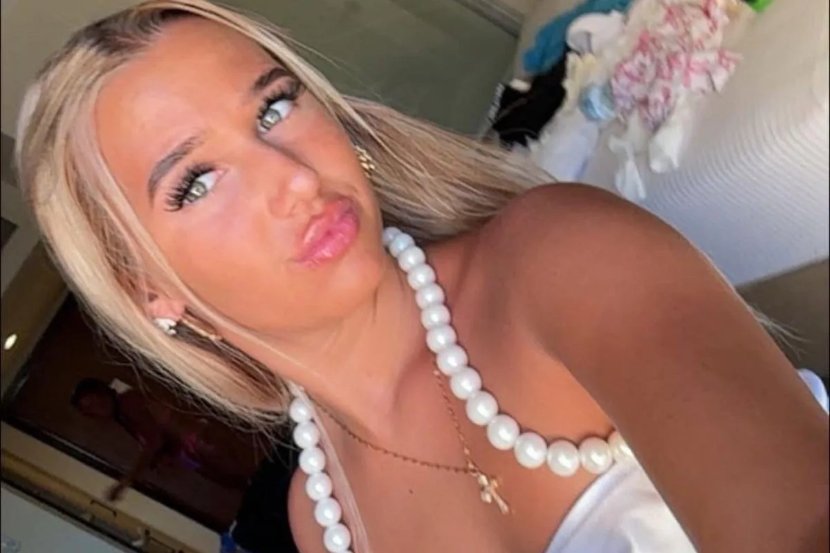 Family of Leeds Stabbing Victim Chloe, 16, Pays Emotional Tribute