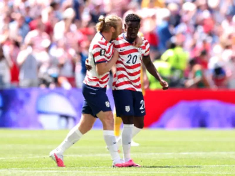 Folarin Balogun Stars Again as USA Beat Australia to Reach World Cup Knockouts