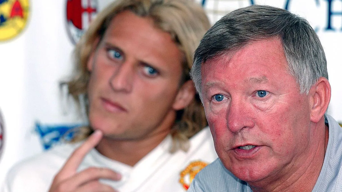 Forlan Reveals Sir Alex Ferguson's 'War' Over In-House Quizzes at Manchester United