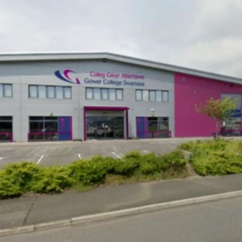 Former M&P Store in Swansea to Become New College Campus