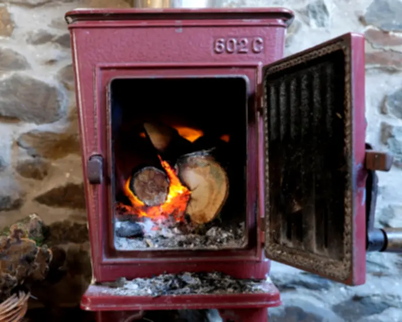 Fossil Fuel Price Surges Lead to Worse Air Quality via Wood Burning