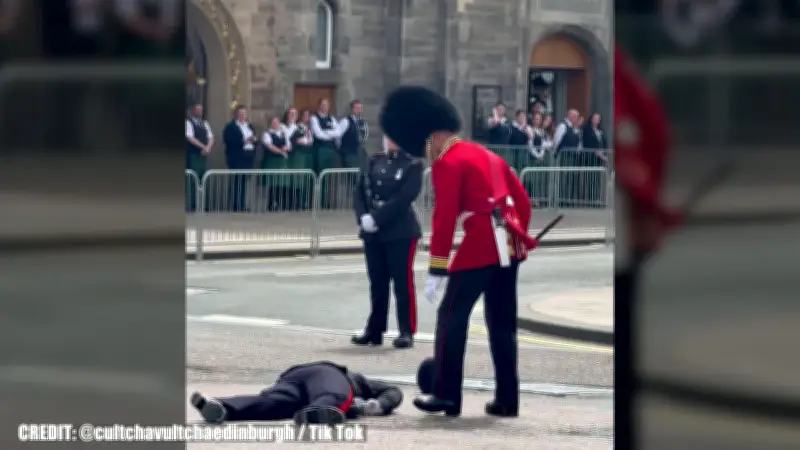 Four soldiers collapse at Scottish Parliament opening in heat
