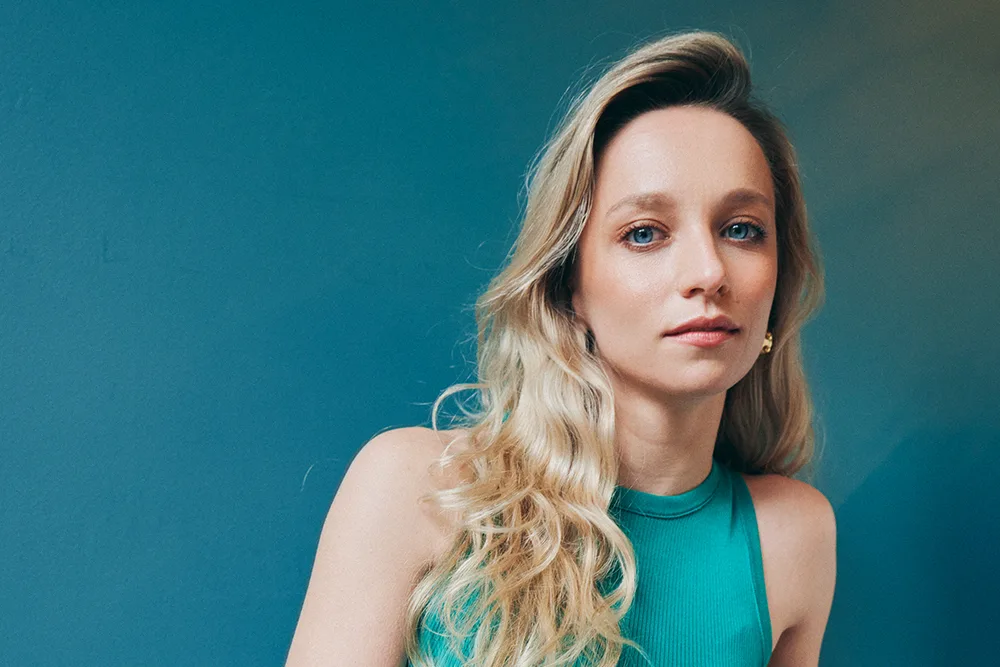 BAFTA-Winning Actress Molly Windsor Signs With Anonymous Content