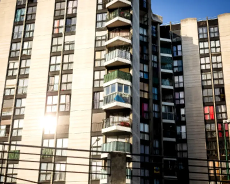 France's Heat-Trap Homes Worsen Climate Inequality Crisis