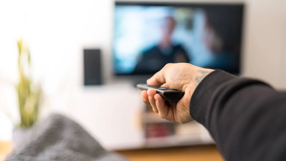 Freeview Petition Hits 100,000 as Sky Urges Internet TV Switch