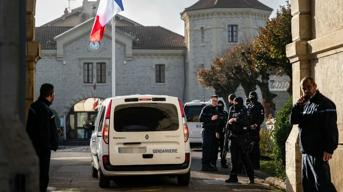 French Civil Servant Accused of Drugging Over 240 Women During Job Interviews
