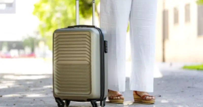 Frequent Flyer Saves Fortune with 30p WHSmith Bag Hack