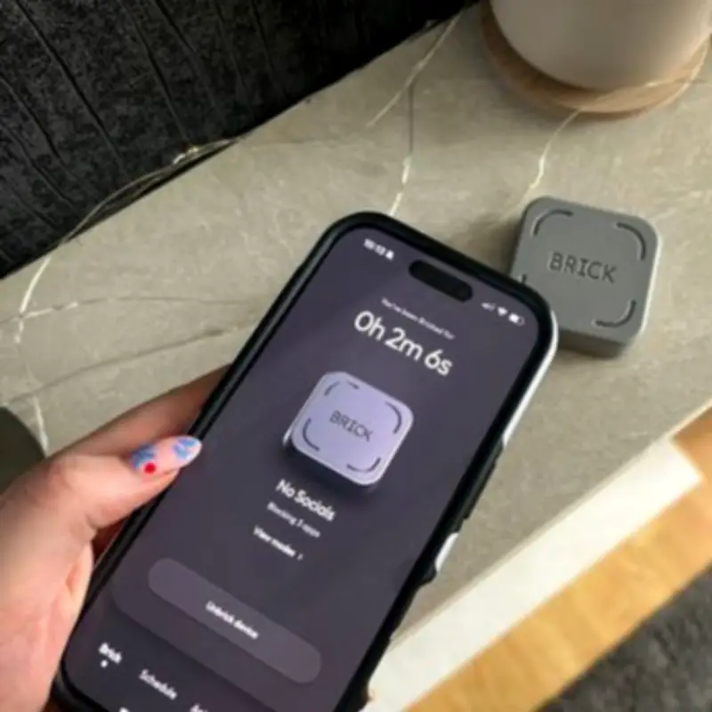 Gadget Reduces Social Media Use and Screen Time Amid U16 Ban