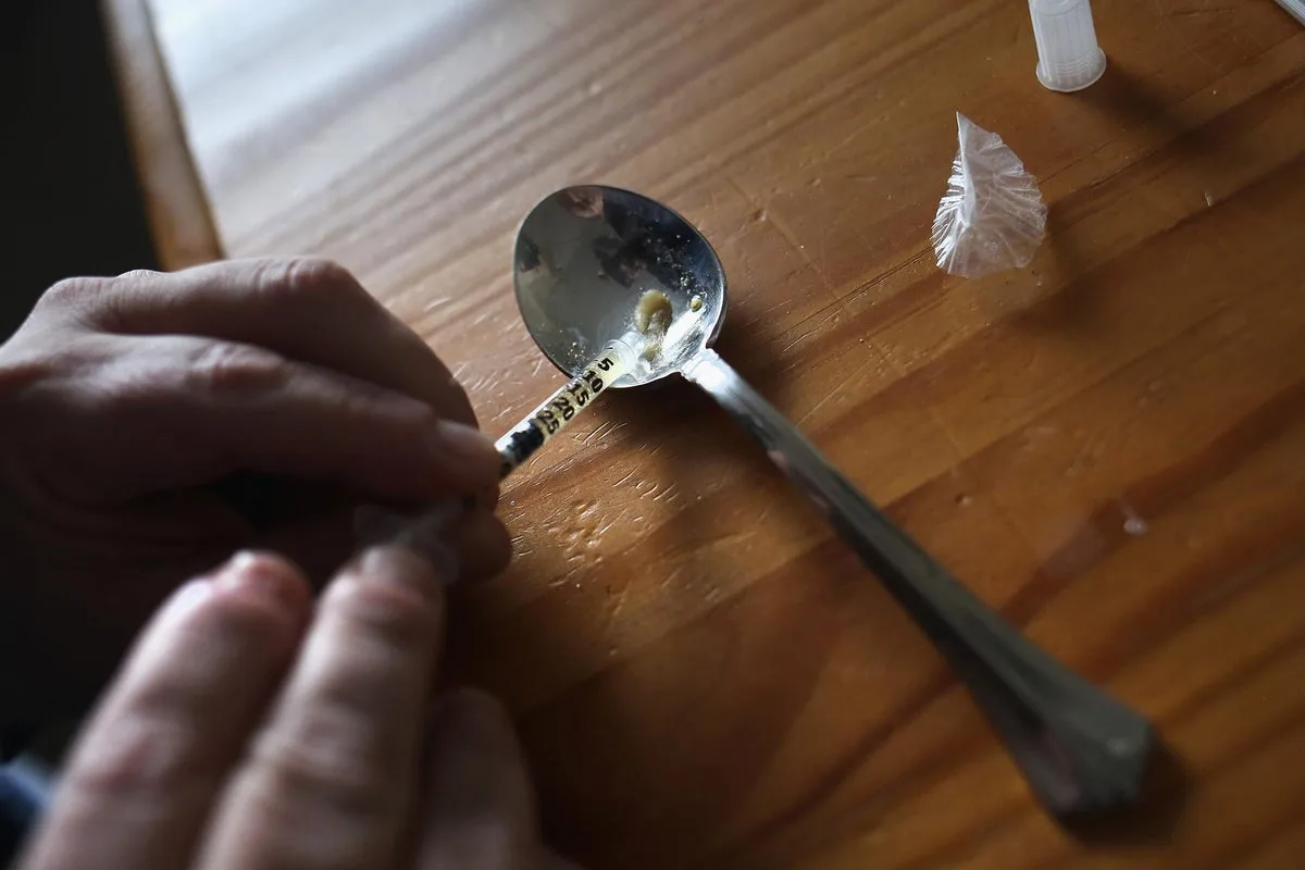 Private School Pupils Targeted by County Lines Drug Gangs, Report Warns