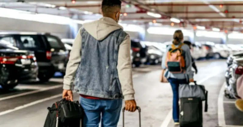 Gatwick Airport iPark Meet and Greet Scam Leaves Holidaymakers Stranded
