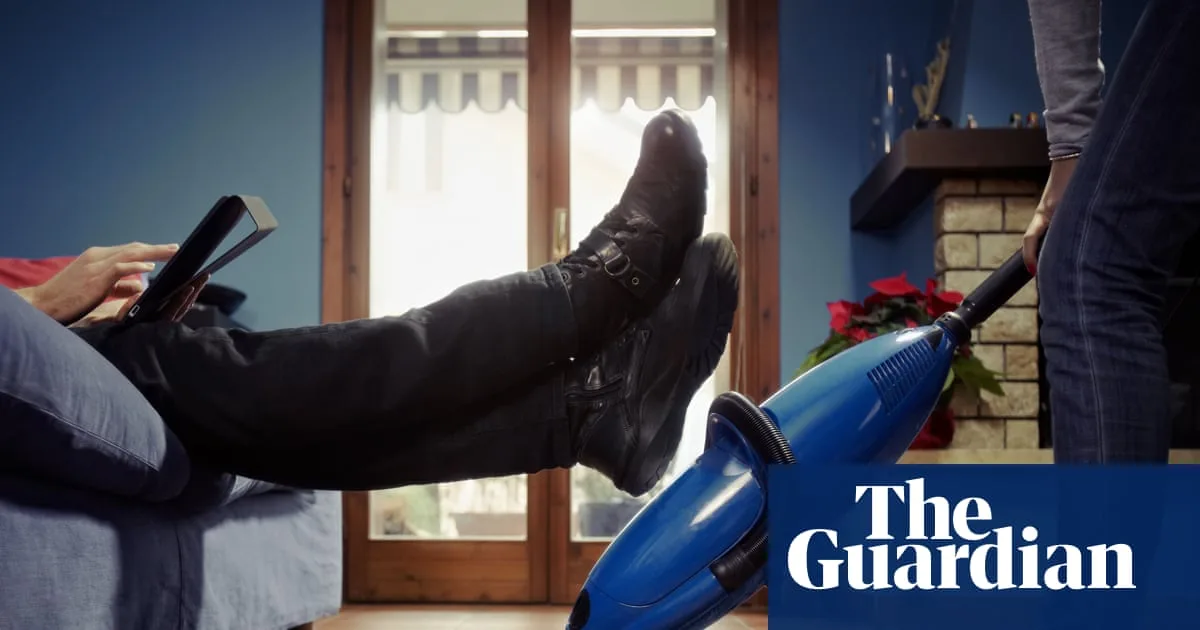 Gen Z Men More Traditional On Gender Roles Than Boomers