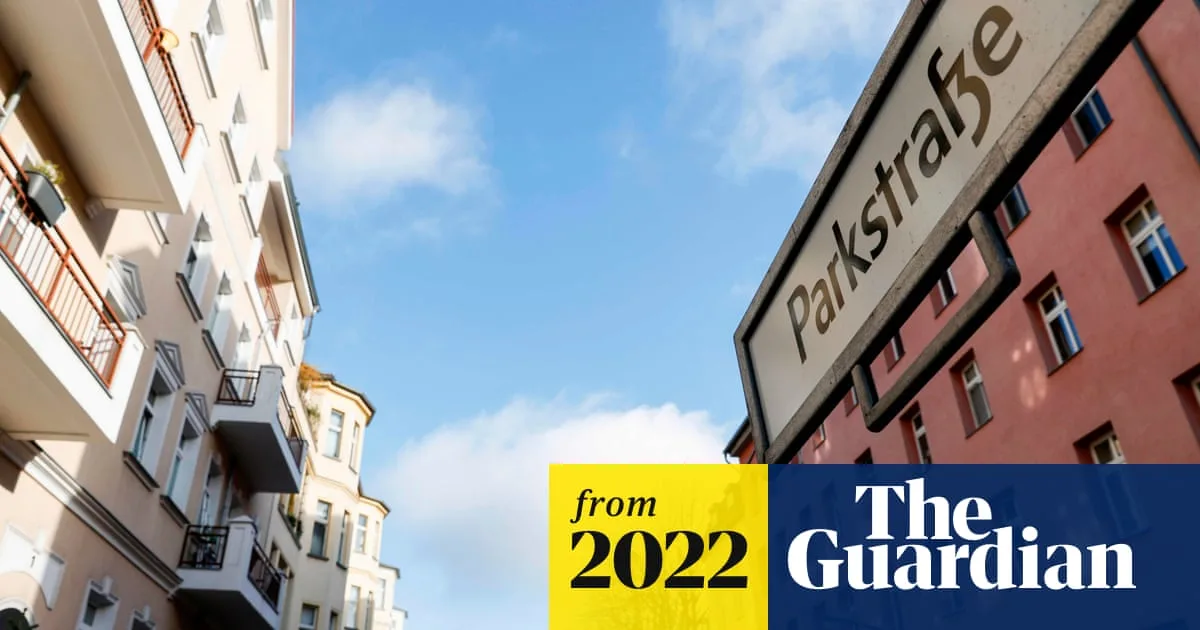 Berlin teacher jailed for life in cannibalism fantasy murder