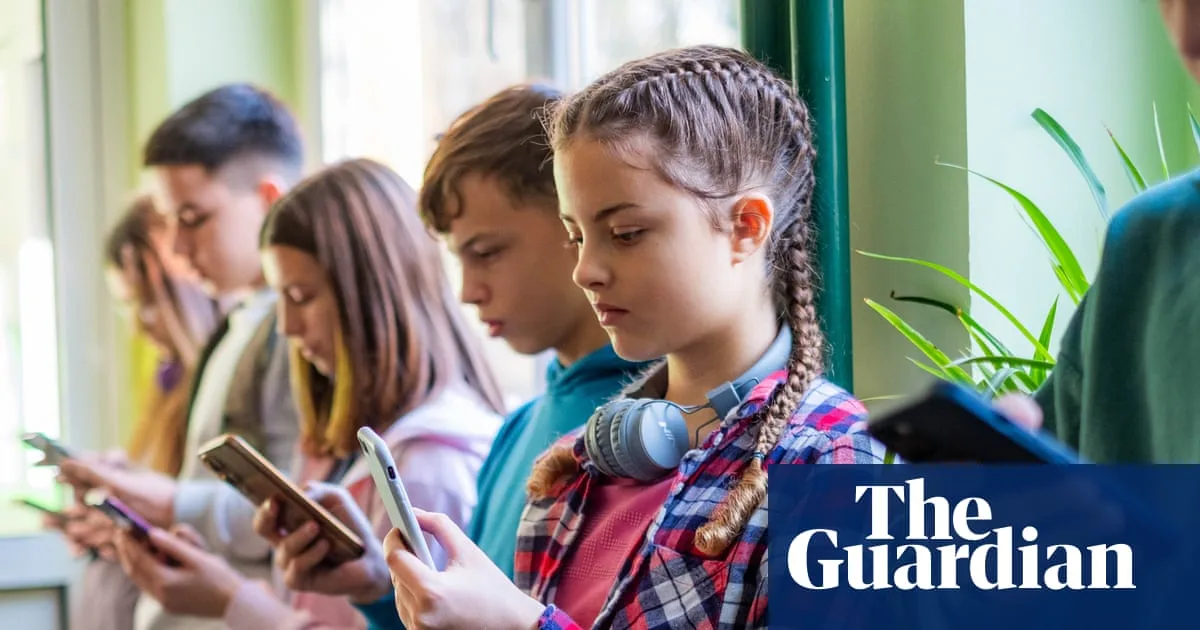 Rushed Under-16 Social Media Ban Could 'Unravel', Charity Warns