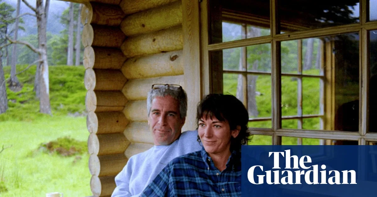 GOP Warns Trump Against Pardoning Ghislaine Maxwell